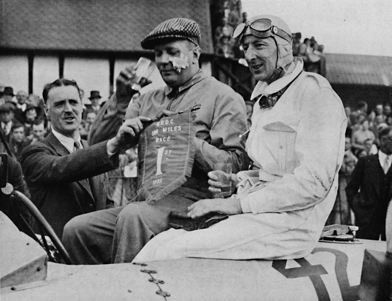 John Cobb és T. E. Rose-Richards, c1935, 1937 alkotó: Unbekannt
