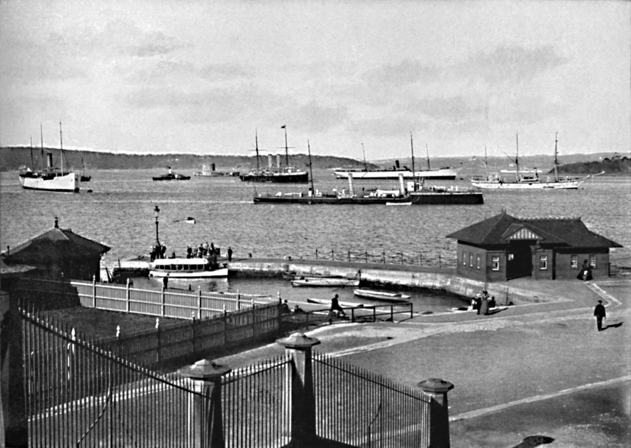 Man o War Stairs and Farm Cove, c1900. alkotó: Unbekannt