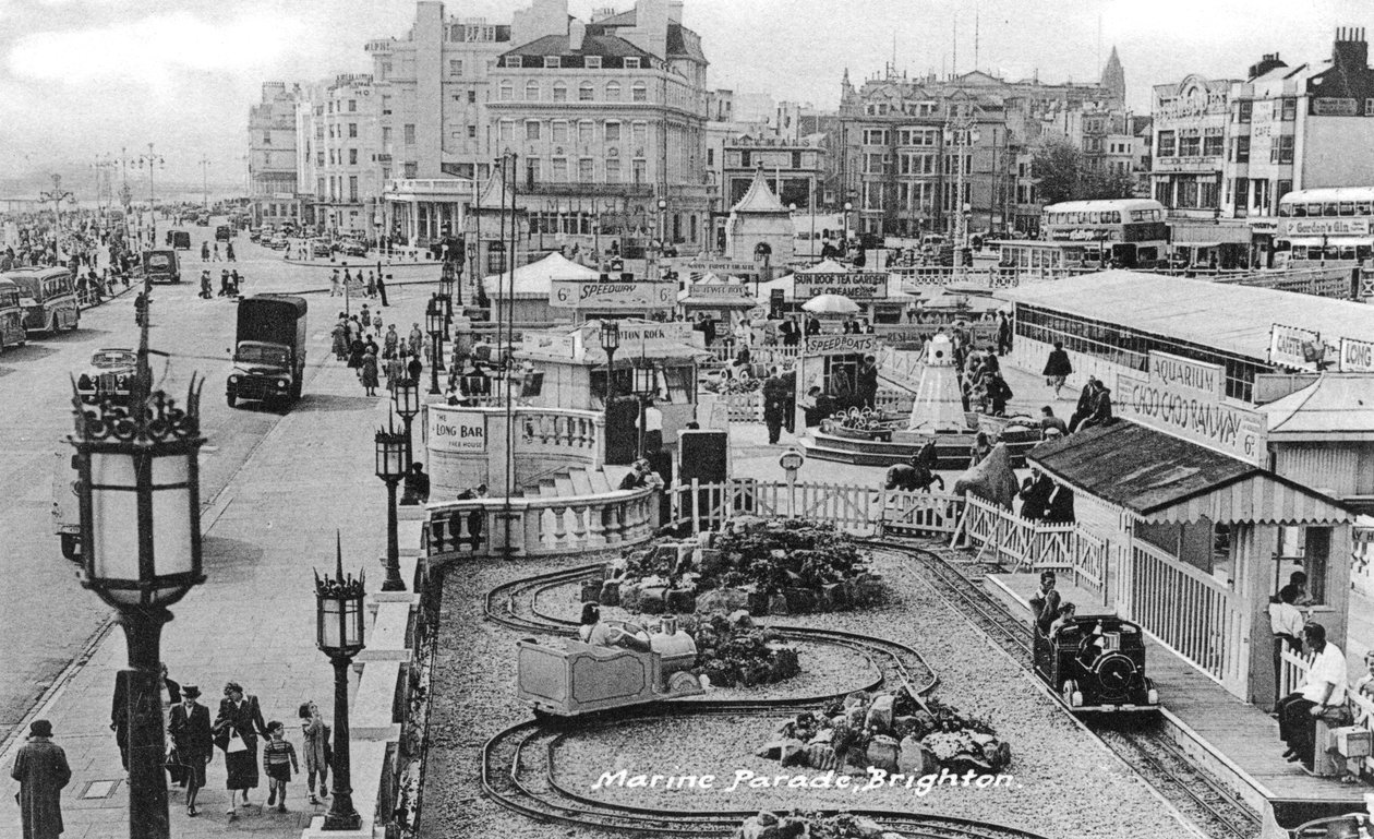 Marine Parade, Brighton, East Sussex, 1900-1920-as évek alkotó: Unbekannt