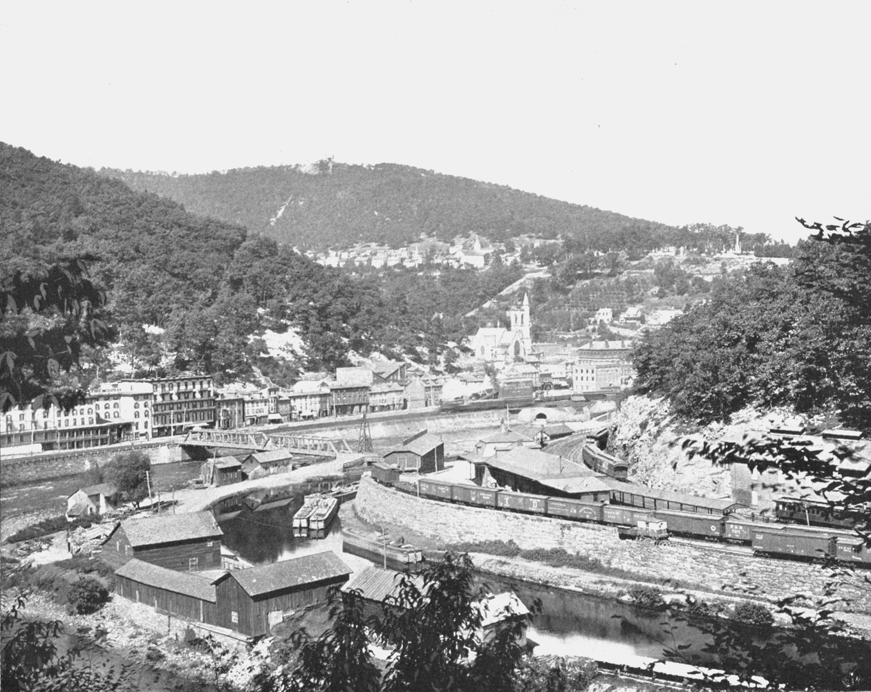 Mauch Chunk, Pennsylvania, a Pisgah-hegyen (USA, 1900) látható. alkotó: Unbekannt