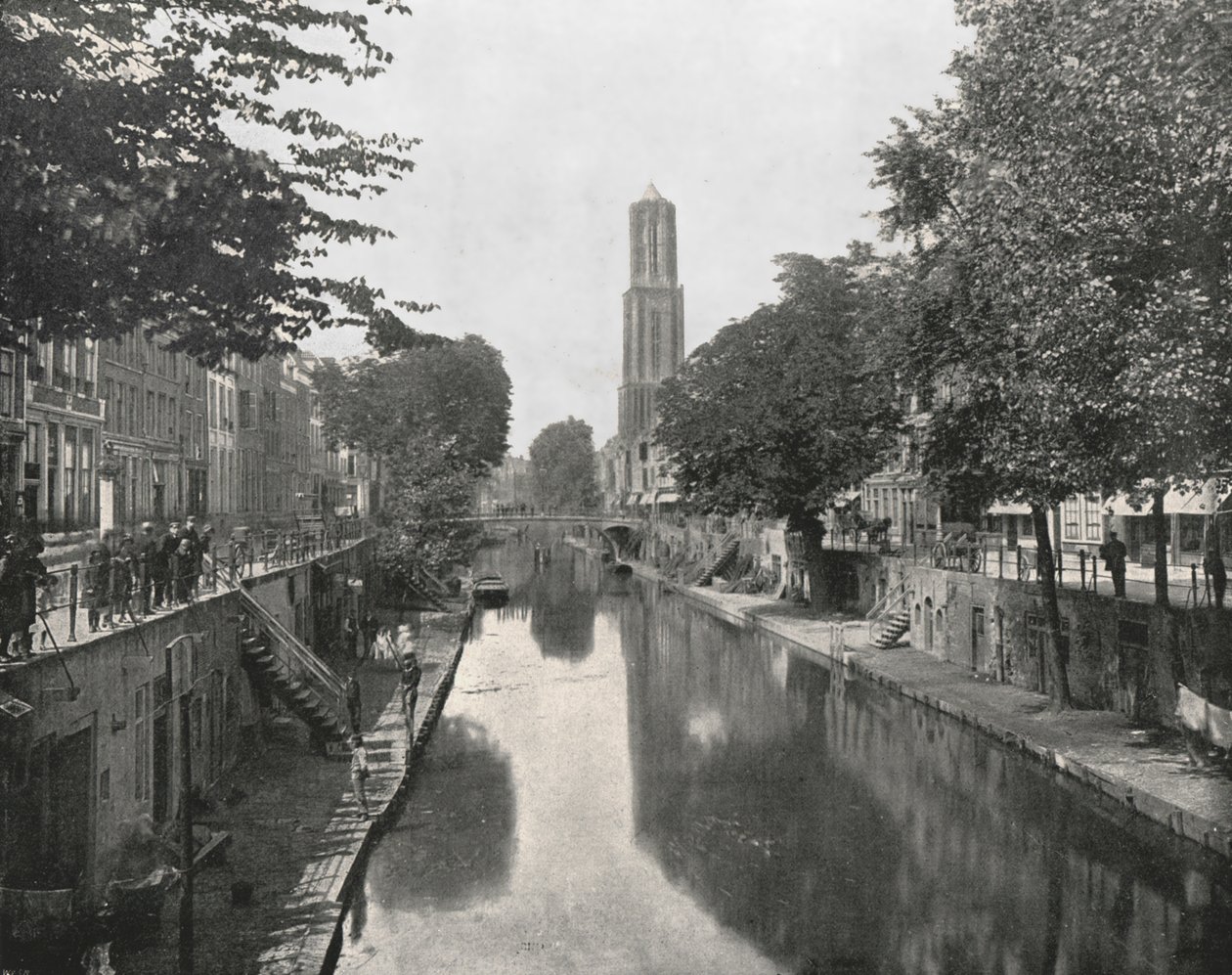 Old Canal and Dom Tower, Utrecht, Hollandia, 1895. alkotó: Unbekannt