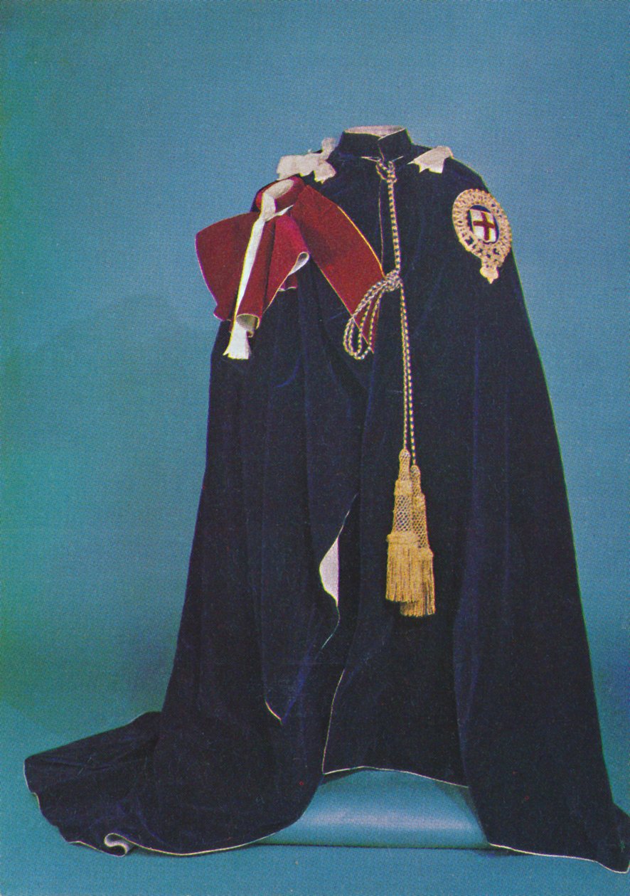 A Harisnyakötő Rend köntösei, 1953 alkotó: Unbekannt