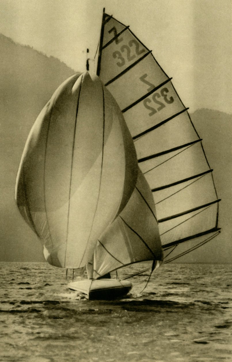Vitorlázás az Attersee-n, Felső-Ausztria, 1935. alkotó: Unbekannt