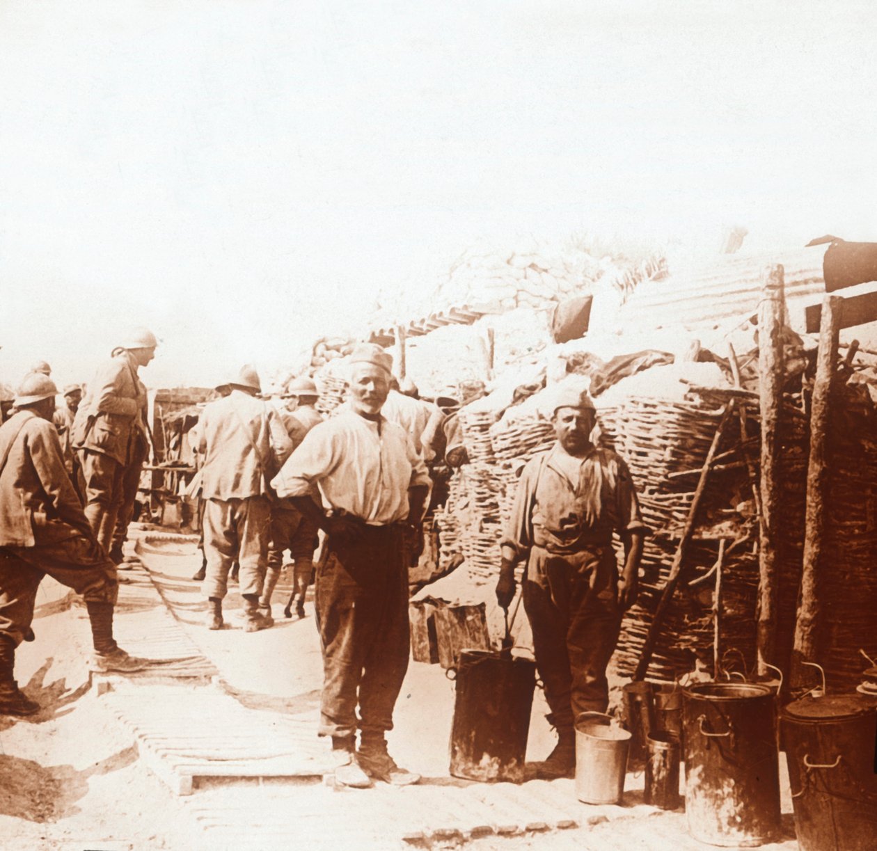 Katonák a lövészárokban, Belgium, 1914-c1918 alkotó: Unbekannt