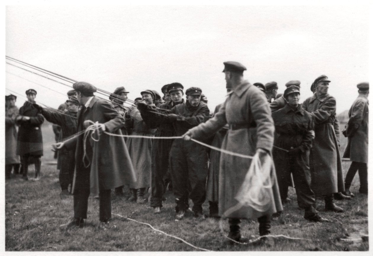 Szovjet léghajó leszálló személyzete, Moszkva, Szovjetunió, 1930 1933 alkotó: Unbekannt