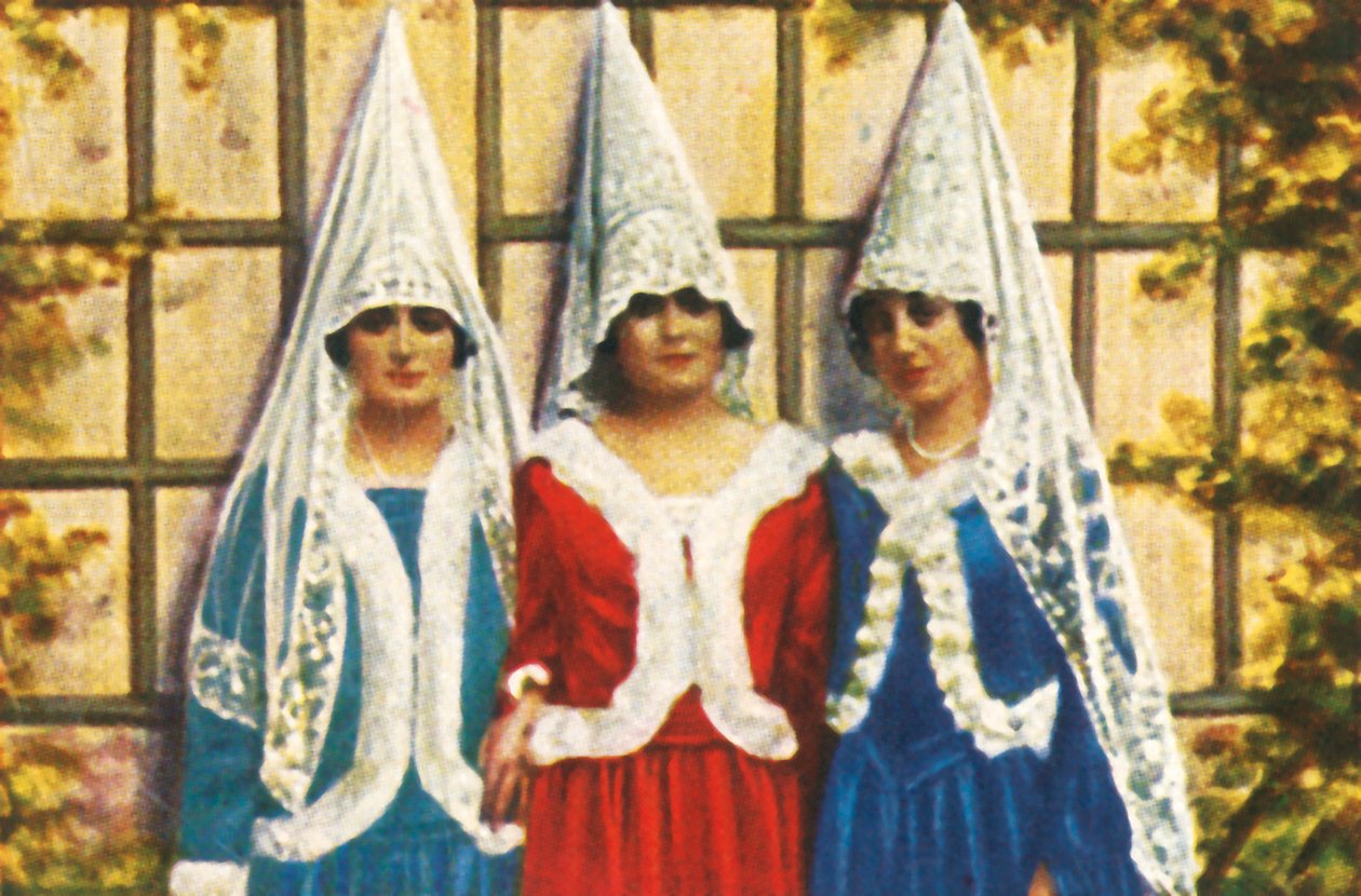 Spanyol nők mantillában, 1928. alkotó: Unbekannt