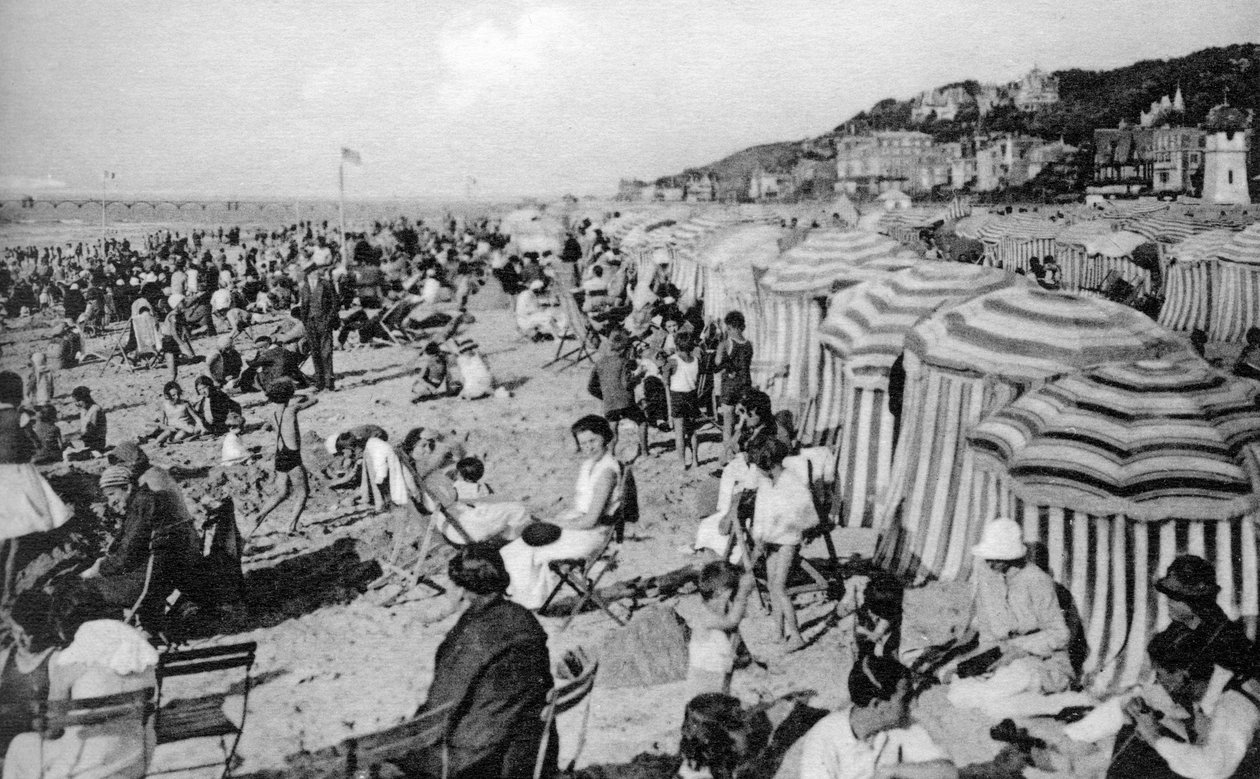 A tengerpart, Trouville, Franciaország, 1920-as évek alkotó: Unbekannt