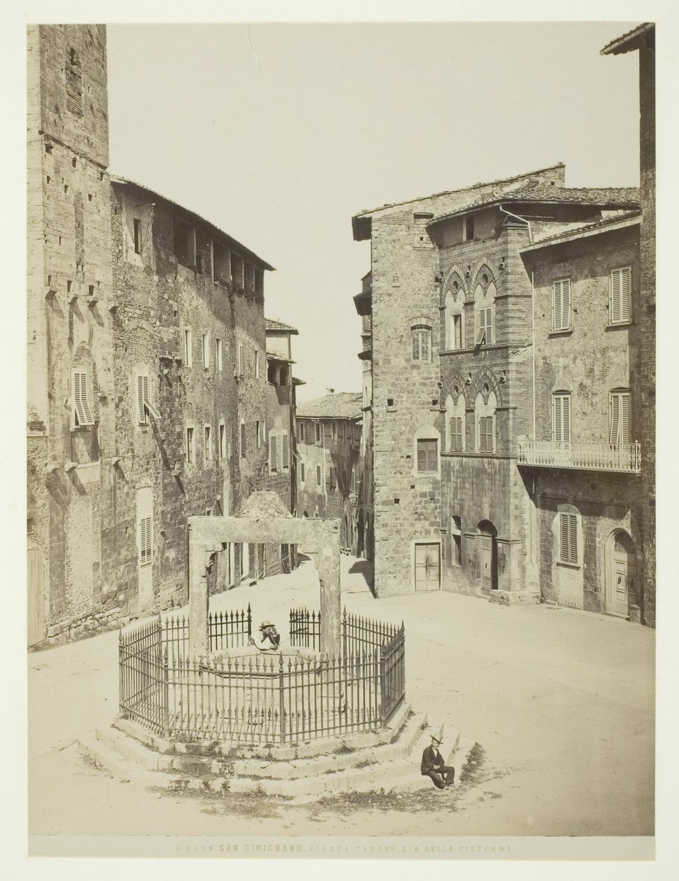 San Gimignano, Piazza Cavour a ciszterna cis alkotó: Unknown