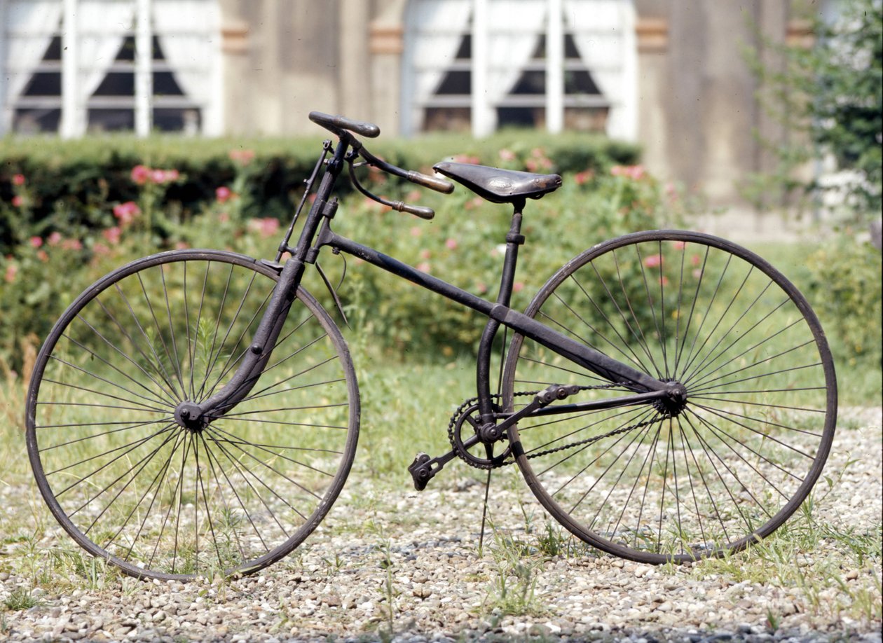 Bianchi kerékpár. 1885-ös modell alkotó: Unknown artist