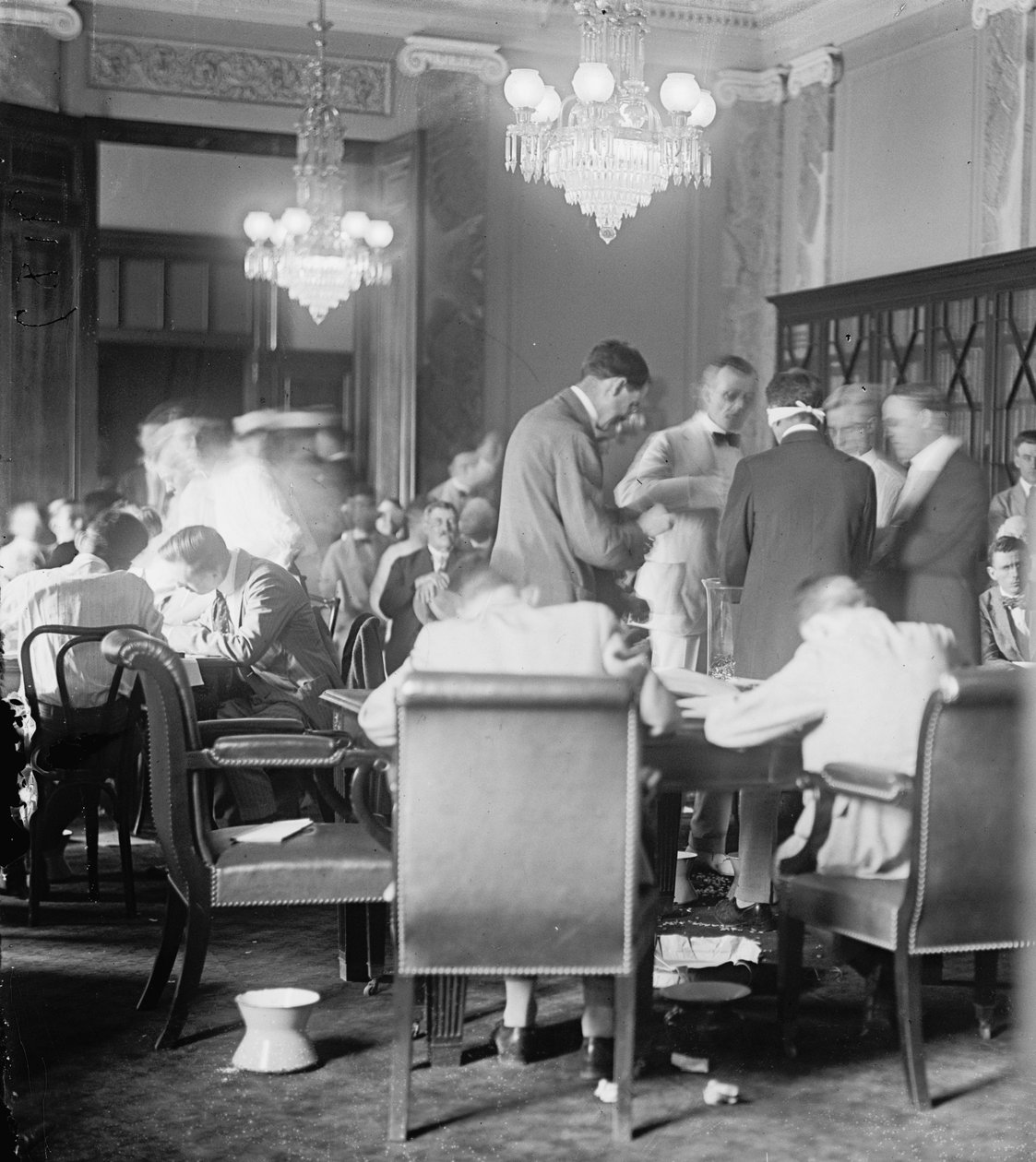 Az első világháborús sorsolás. alkotó: Unknown photographer