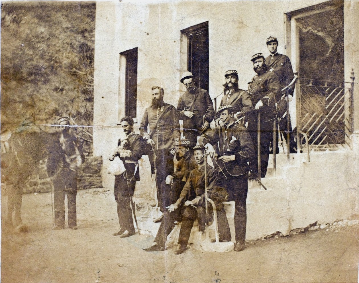 A 99-es tisztek alkotó: Unknown photographer