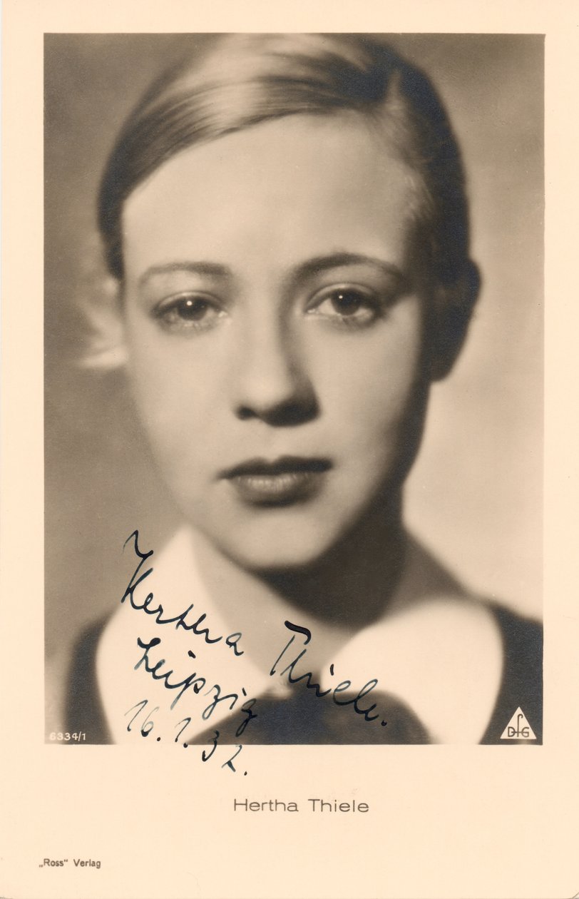 Hertha Thiele portréja alkotó: Walter Limot