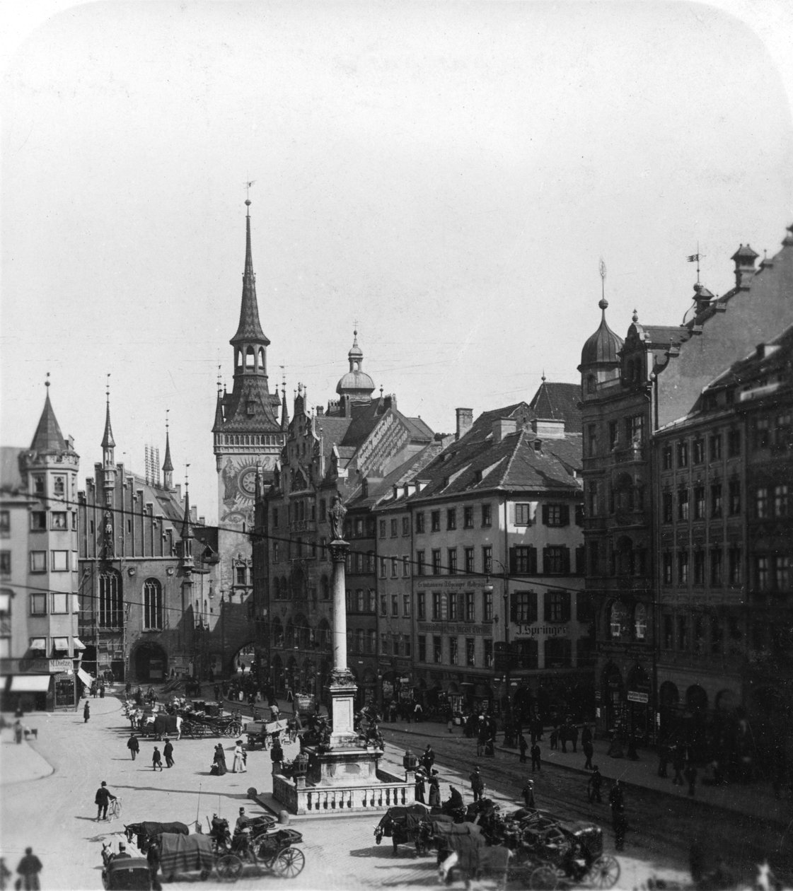 Marienplatz, München, Németország, c1900 alkotó: Wurthle and Sons