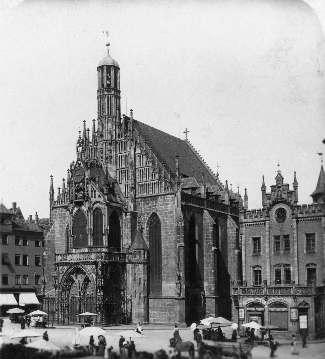 A Frauenkirche, Nürnberg, Bajorország, Németország, 1900 körül. alkotó: Wurthle and Sons