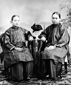 Hong Kong Girls, 1870-es évek