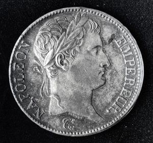 I. Napóleont (1769-1821) ábrázoló érme (fém)