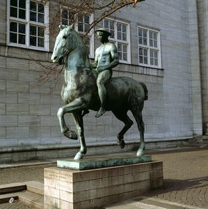 A lovas, 1908 (bronz)