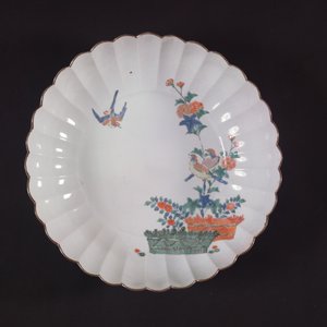 Nagy Kakiemon edény, Edo-korszak (porcelán)
