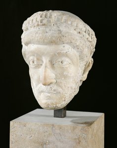 II. Theodosius császár feje (408-450) (márvány)