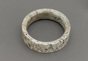 karkötő (jade)