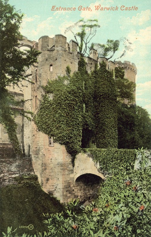 Bejárati kapu, Warwick kastély (színes fotó) alkotó: (after) English photographer