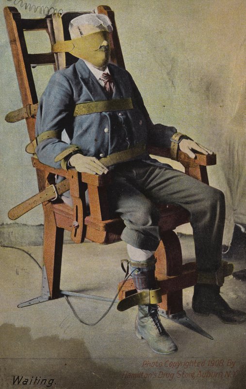 Elektromos szék (fénykép) alkotó: American Photographer