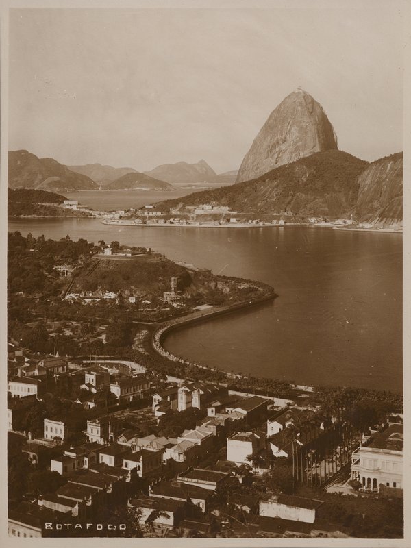 Botafogo, Rio de Janeiro (fekete-fehér fotó) alkotó: Brazilian Photographer