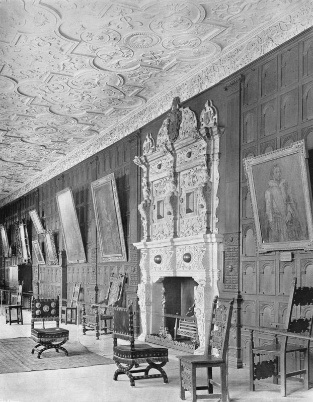 A Long Gallery része alkotó: Charles Latham