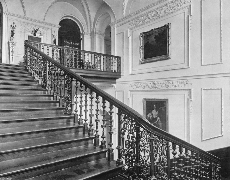The Stairway (f/w fotó) alkotó: Charles Latham