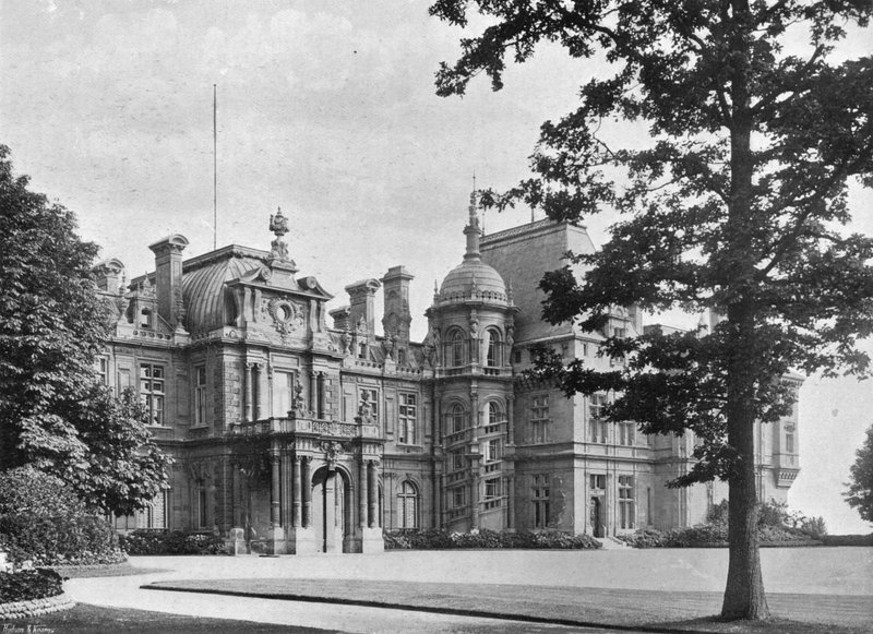 Waddesdon kastély alkotó: Charles Latham