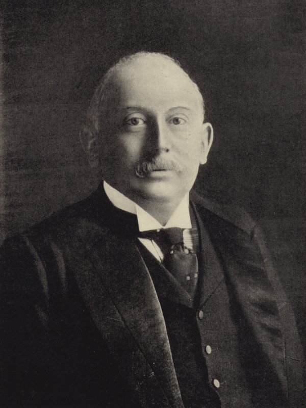 Alfréd Beit alkotó: English Photographer