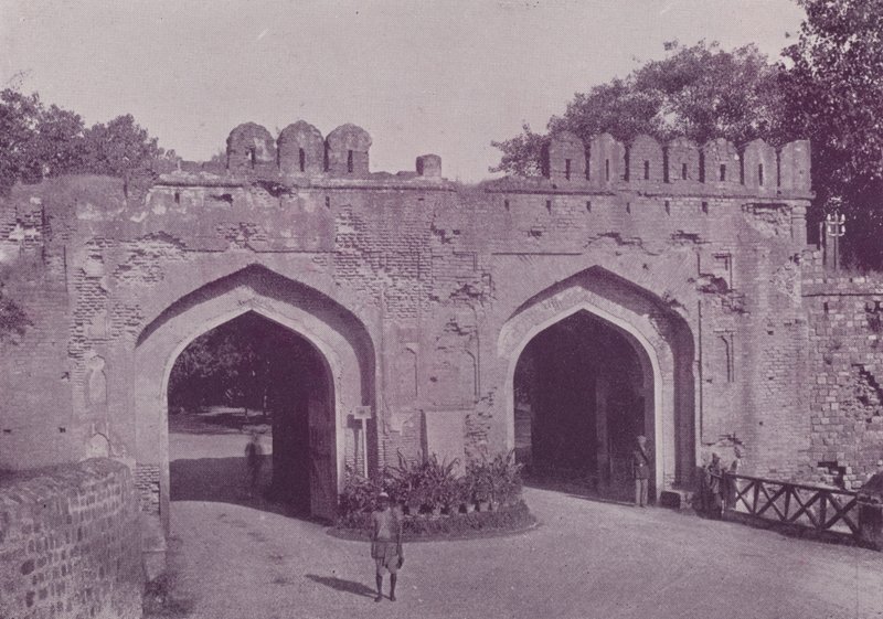 Kashmere Gate, Delhi alkotó: English Photographer