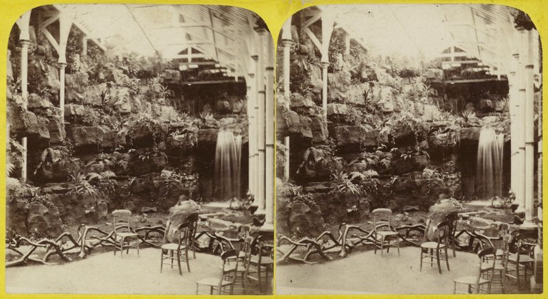 Komp és vízesés a Brighton Aquariumban alkotó: English Photographer