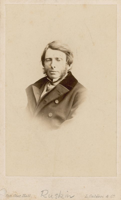 John Ruskin alkotó: English Photographer