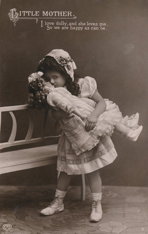 Kis Anya alkotó: English Photographer