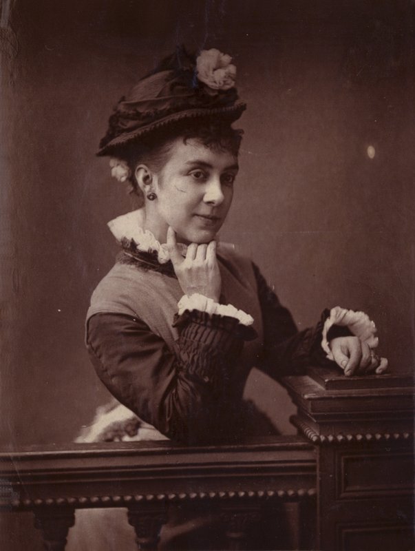 Lottie Venn alkotó: English Photographer