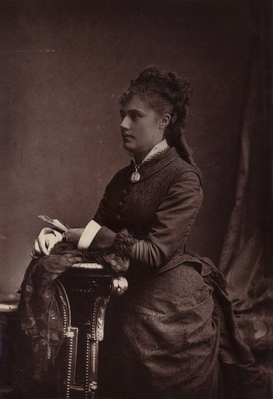 Rose Coghlan alkotó: English Photographer