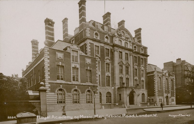Royal Academy of Music, Marylebone Road, London alkotó: English Photographer