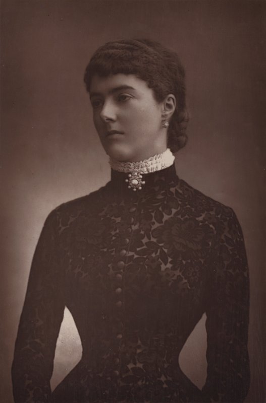 Dudley grófnője alkotó: English Photographer