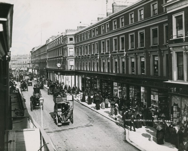 Whiteleys, Westbourne Grove, London alkotó: English Photographer