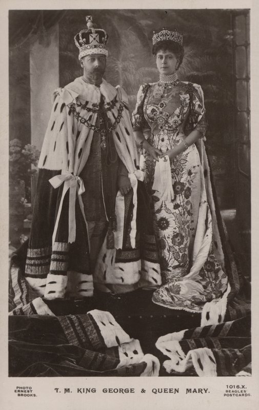 V. György király és Mária királyné alkotó: Ernest Brooks