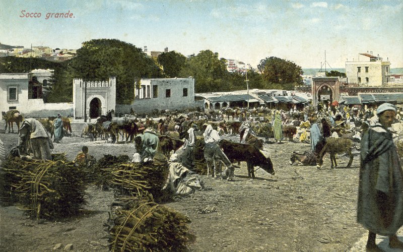 Grand Socco, Tanger, Marokkó (színes fotó) alkotó: French Photographer