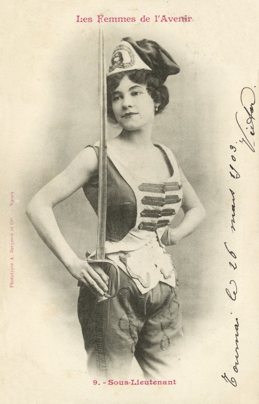 Alhadnagy, A Jövő Nője alkotó: French Photographer
