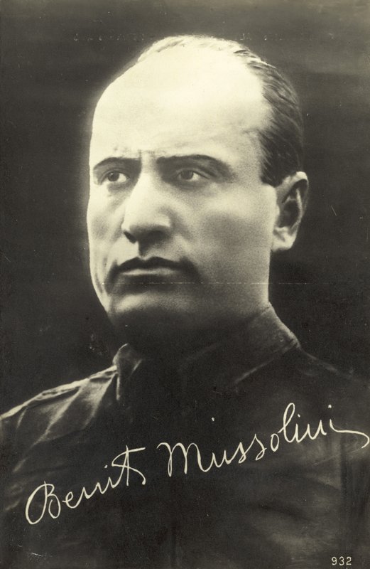 Benito Mussolini alkotó: Italian Photographer