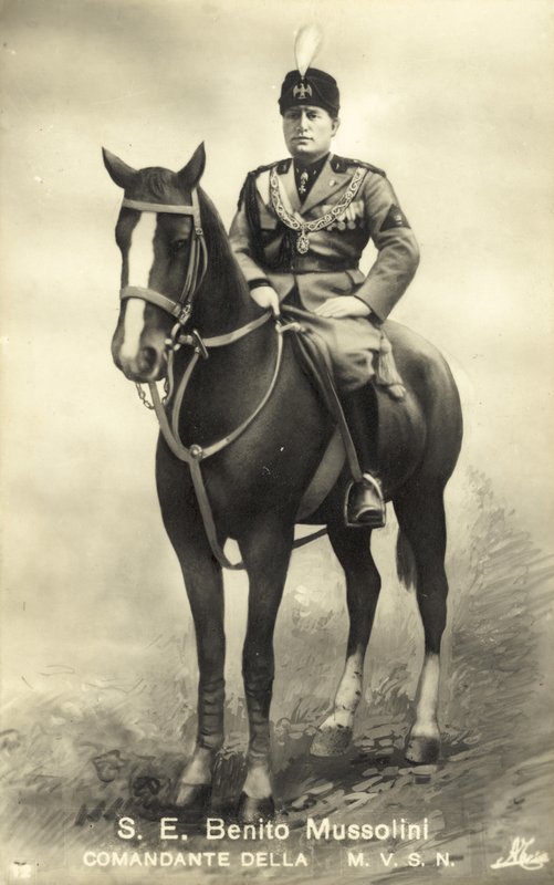 Benito Mussolini alkotó: Italian Photographer