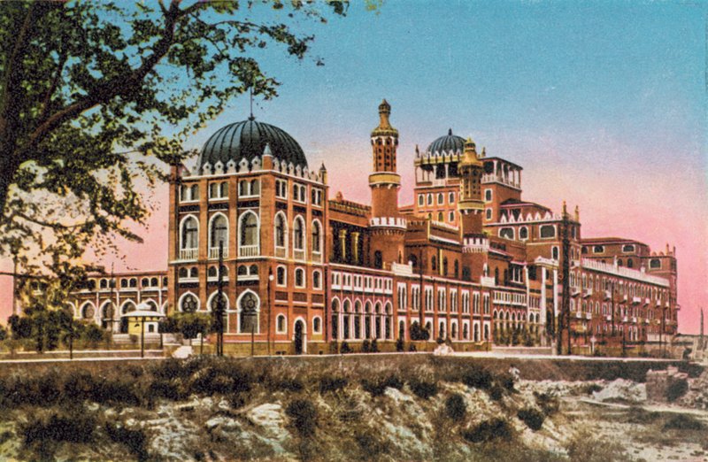 Venezia/Velence: Lido, Hotel Excelsior (színes fotó) alkotó: Italian Photographer