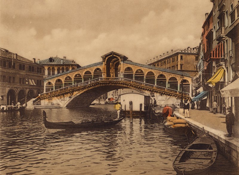 Venezia / Velence: Rialto-híd (színes fénykép) alkotó: Italian Photographer
