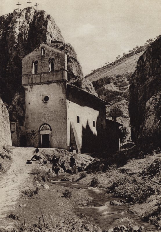 Olaszország: Val di Rajale, Abruzzi (f/w fotó) alkotó: Kurt Hielscher