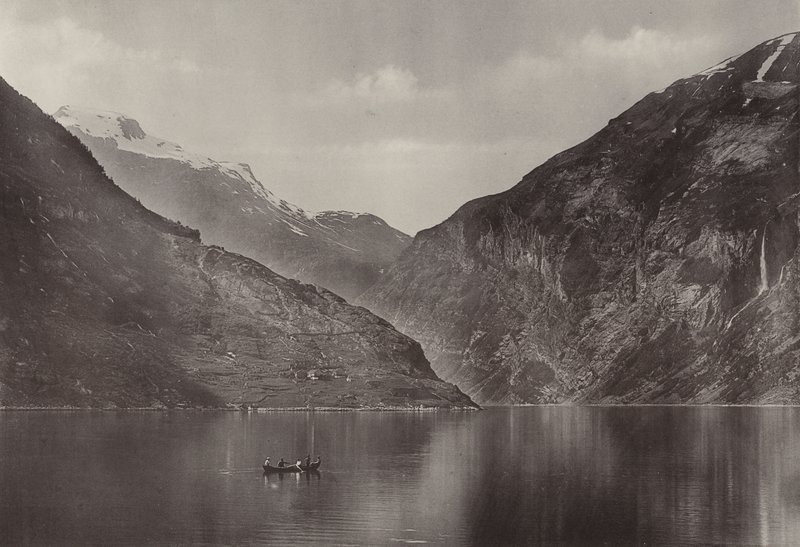 A Geirangerfjordban (f/w fotó) alkotó: Norwegian Photographer