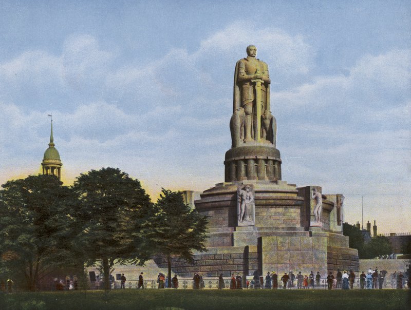 Hamburg: Bismarck Denkmal (fotó) alkotó: Photographer German